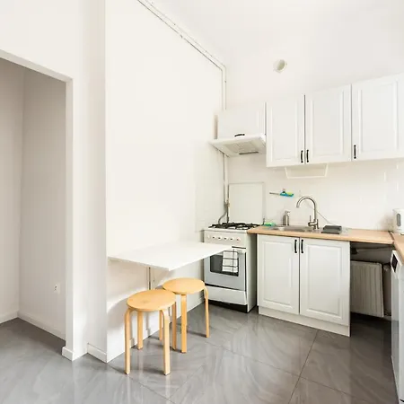 Plac Zbawiciela 3-bedroom Varsó