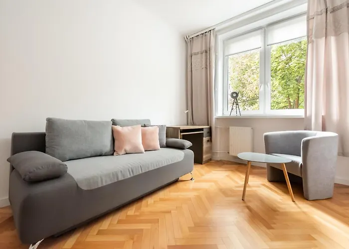 Plac Zbawiciela 3-bedroom Warszawa