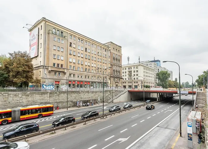 Lejlighed Plac Zbawiciela 3-bedroom Warszawa