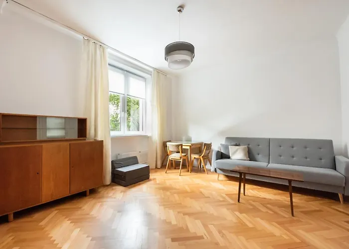 Plac Zbawiciela 3-bedroom Lejlighed *