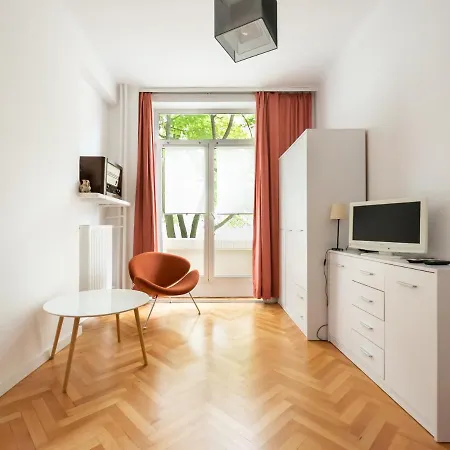 Apartment Plac Zbawiciela 3-bedroom *