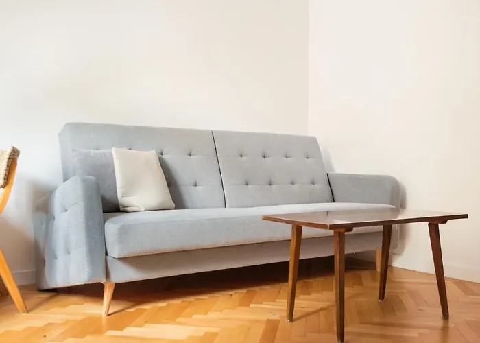 Appartement Plac Zbawiciela 3-bedroom Warschau