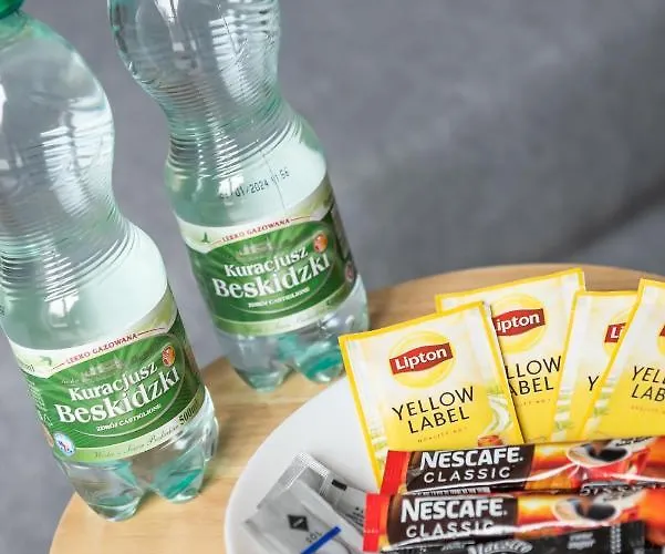 Plac Zbawiciela 3-bedroom Апартаменты