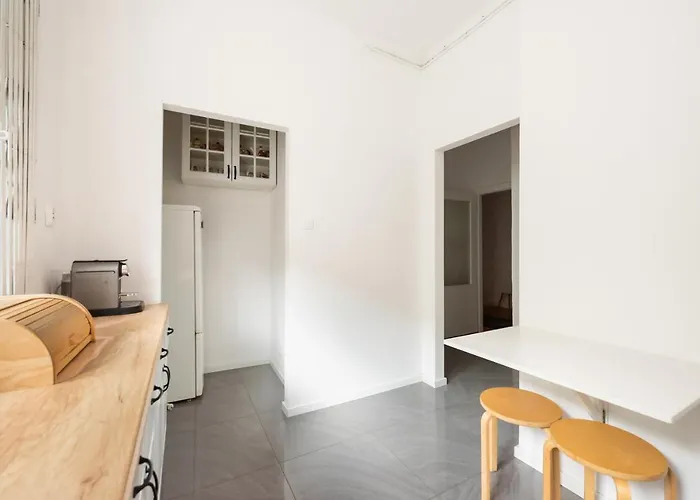 Appartement Plac Zbawiciela 3-bedroom Warschau