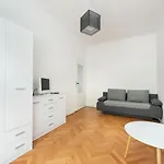 Plac Zbawiciela 3-bedroom وارسو