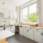 Plac Zbawiciela 3-bedroom * وارسو